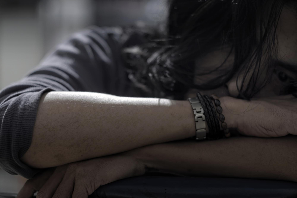 Terapia awersyjna w leczeniu alkoholizmu – jak działa metoda wstrząsowa?